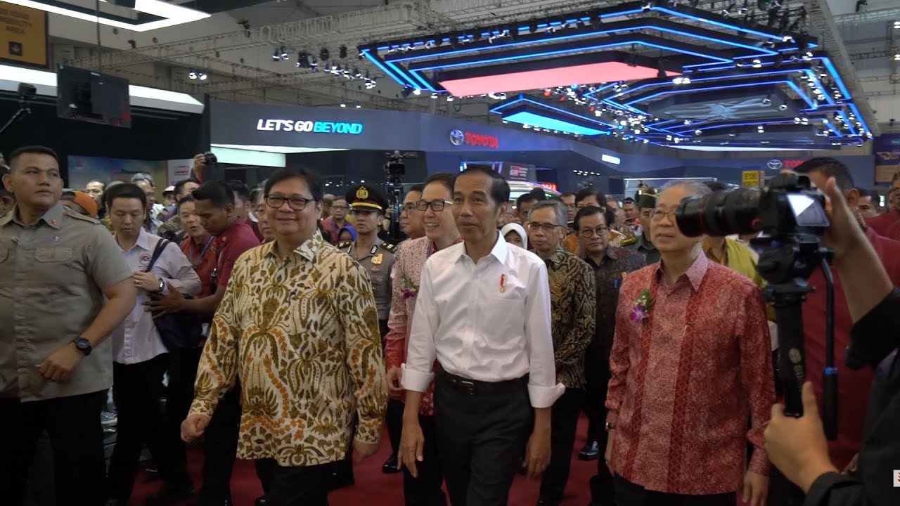 The World Class Auto Series is officially open.