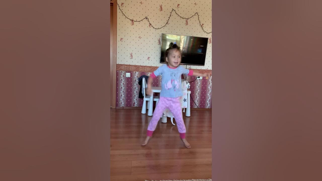Клап клап ча ча ча видео. Клап клап ча ча зуби. в ролях клап клап чачача. танец клап снап для детей с движениями и музыкой.
