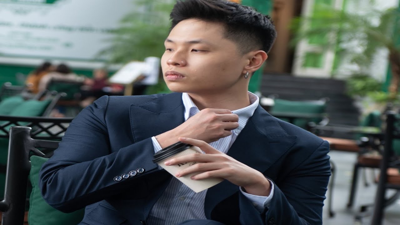 Người Mẫu Đuồi Bầu - youtube