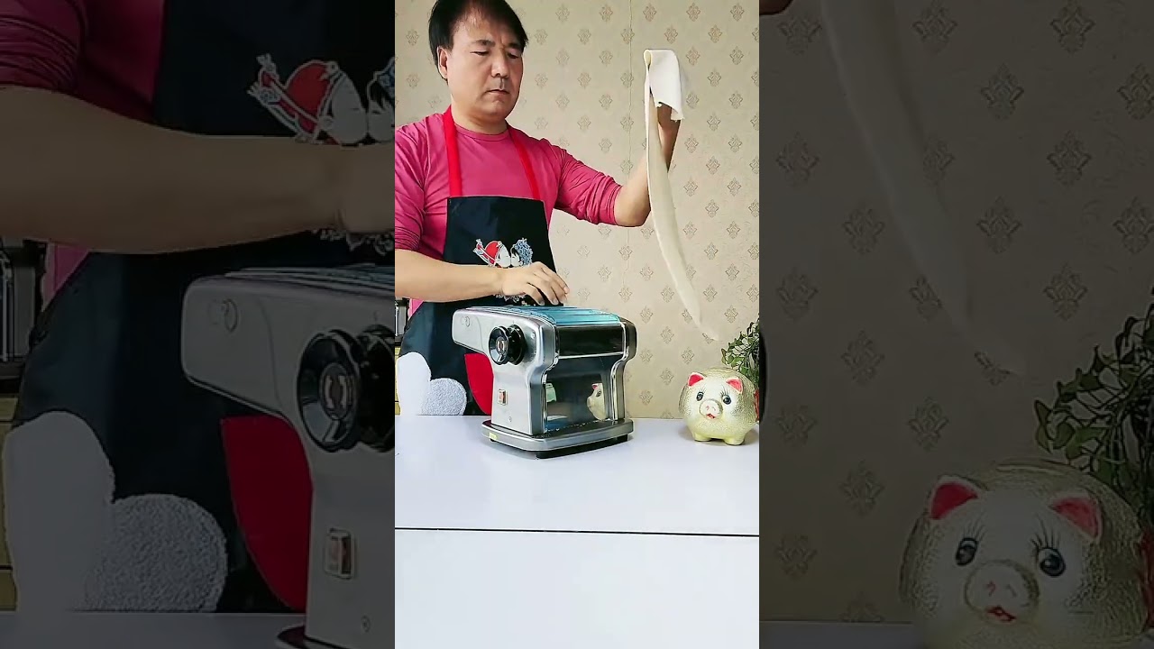 Noodle making tool, home noodle pressing machine, with it, you are also a noodle making expert.