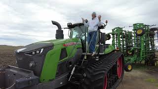 Visiting the Southern Minnesota Farmer Guy to talk Fendt 1162 Track Tractor & More!