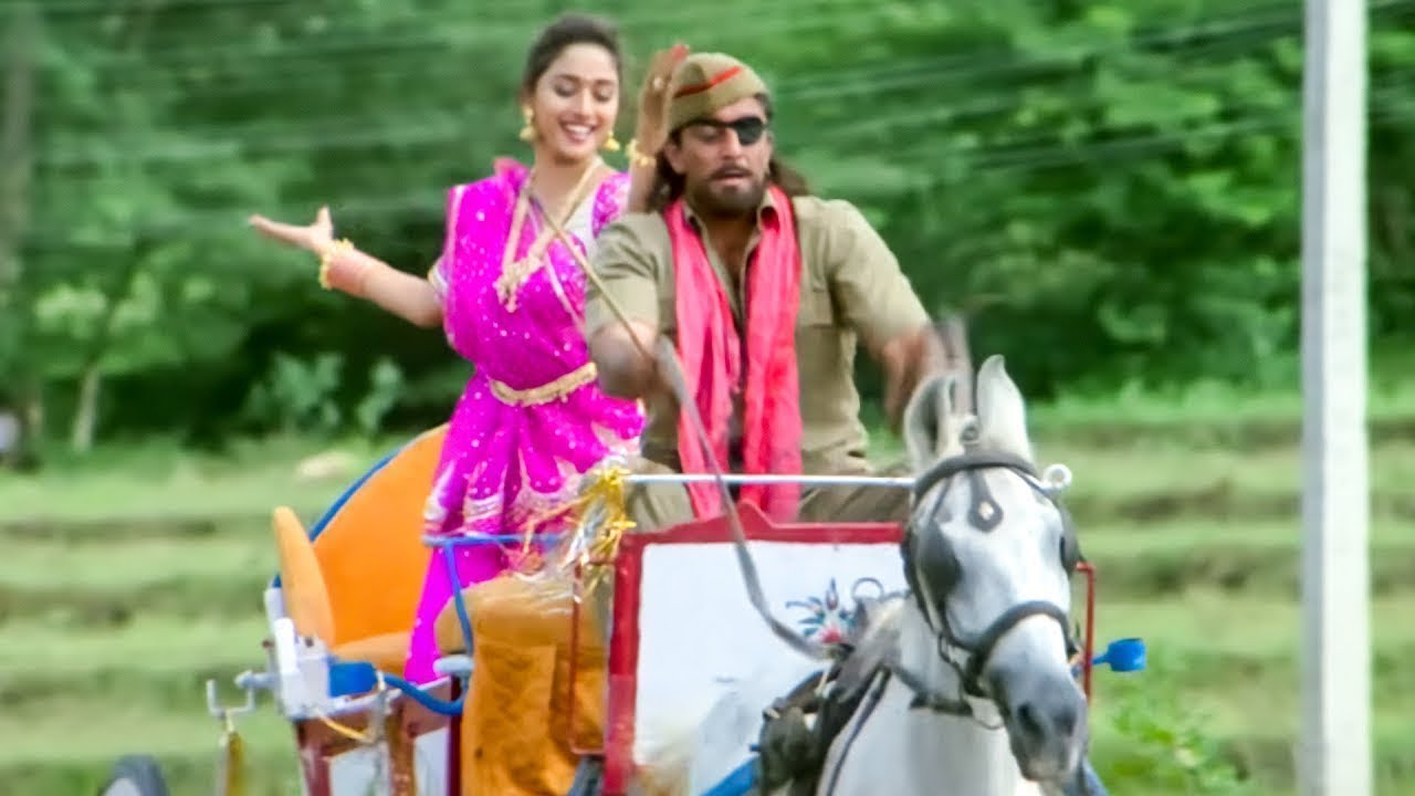 Palki Mein Hoke Sawar Chali Re | Sanjay Dutt, Madhuri Dixit | Alka Yagnik | Khal Nayak (1993)