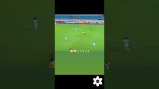 Download Lagu La la la la la 😂😂 By famous Arab commentator! #footballshorts #football MP3 Download Lagu La la la la la 😂😂 By famous Arab commentator! #footballshorts #football MP3