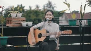 Skinnyfabs - Happy (Cover by Nida Havia)