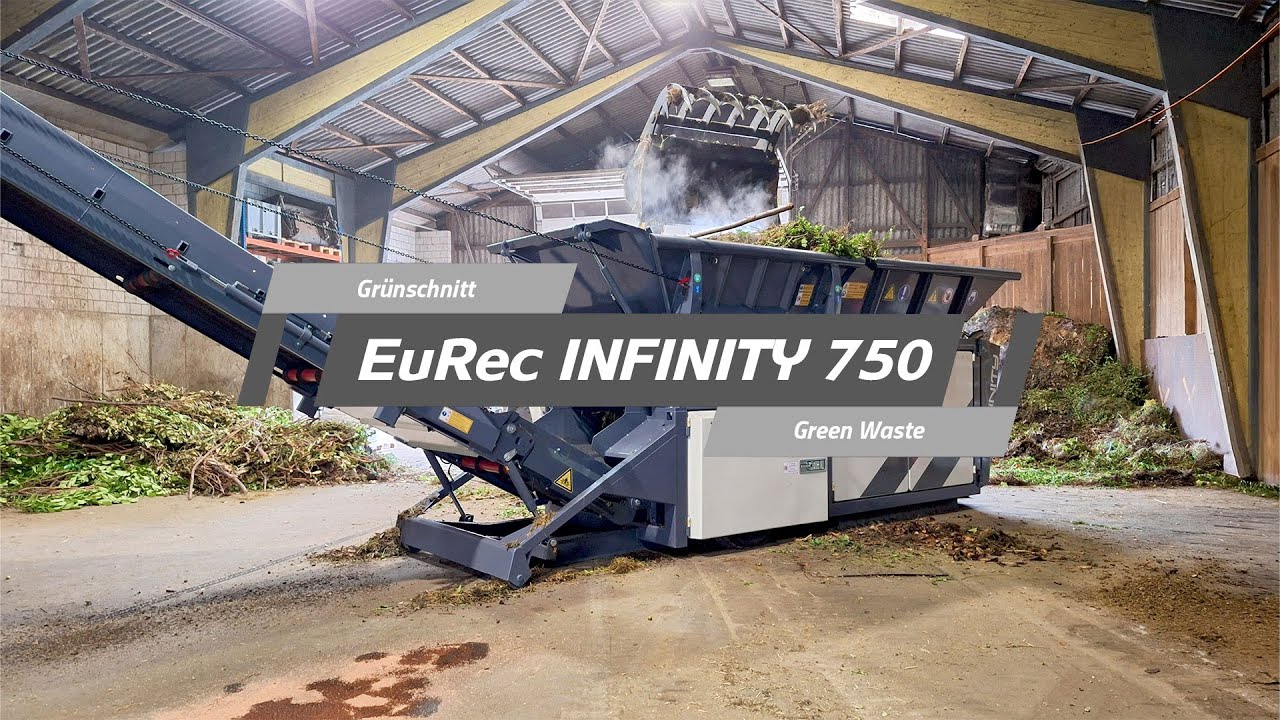 INFINITY 750 -  Zerkleinerung von Grünschnitt