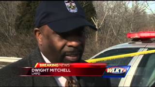 Man found fatally shot inside vehicle on I-71 S.