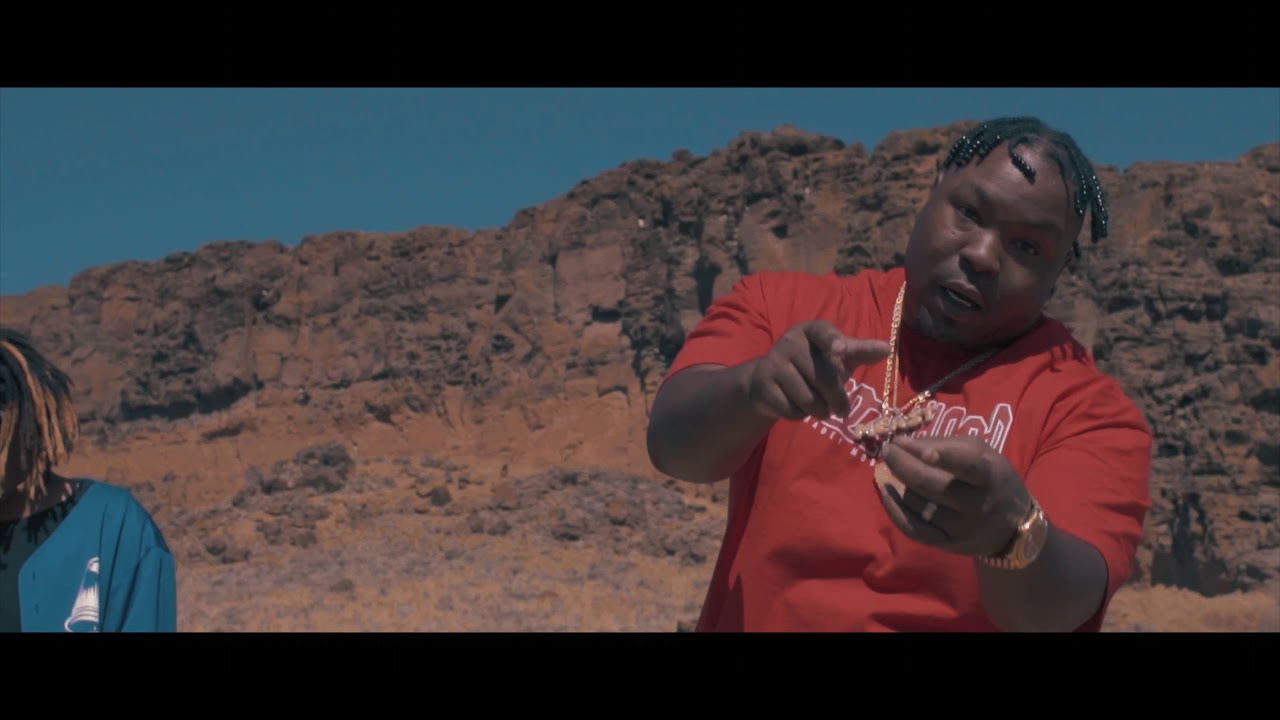 "Hold Up" - The Clumzy's Ft. J Meast auf YouTube ansehen "Hold Up" - The Clumzy's Ft. J Meast auf YouTube ansehen