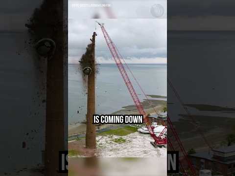 #excavator #demolition #chimney #smokestack #freddibnah #heavymachinery #crane