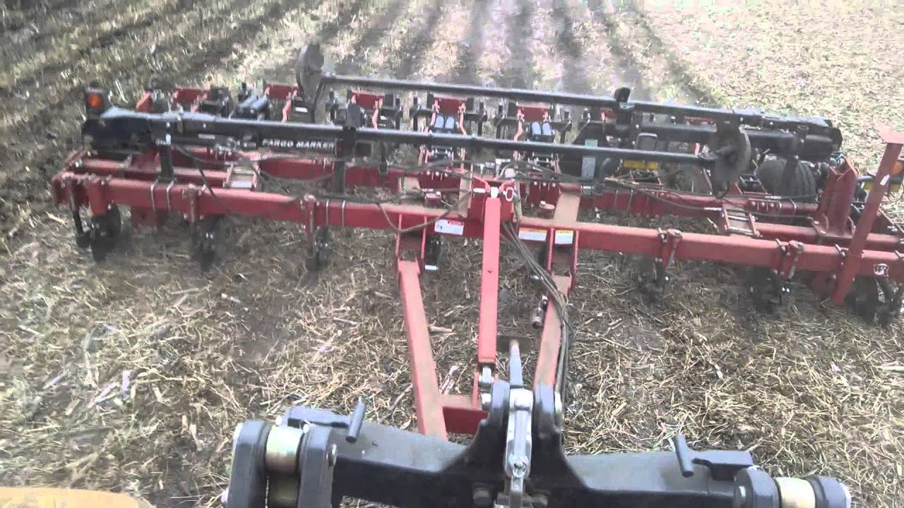 Sunflower 4710 8 Shank Ripper - YouTube