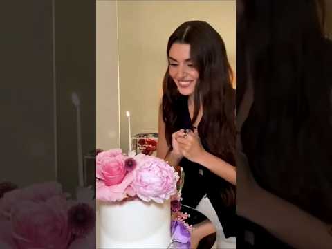 عيد ميلاد سعيد للجميلة هاندا ارتشيل تحتفل بـ عيد ميلادها New Hande Erçel