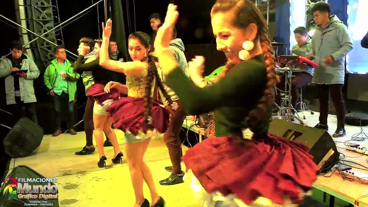 RENZO MUÑOZ EN VIVO EN XI ANIVERSARIO DE LA COOP. MIN. SAN LUCAS DOLORES R. L.