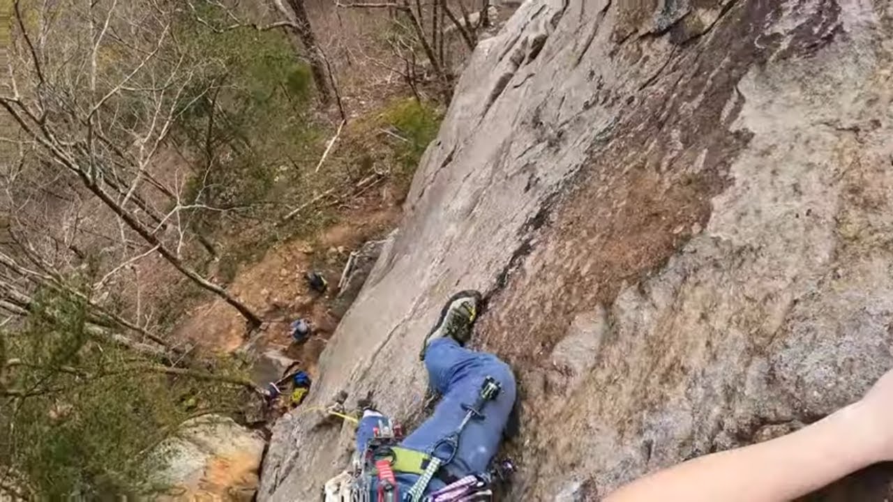 Trad Climbing "The Sweep" 5.10 Tennessee Wall, TN YouTube