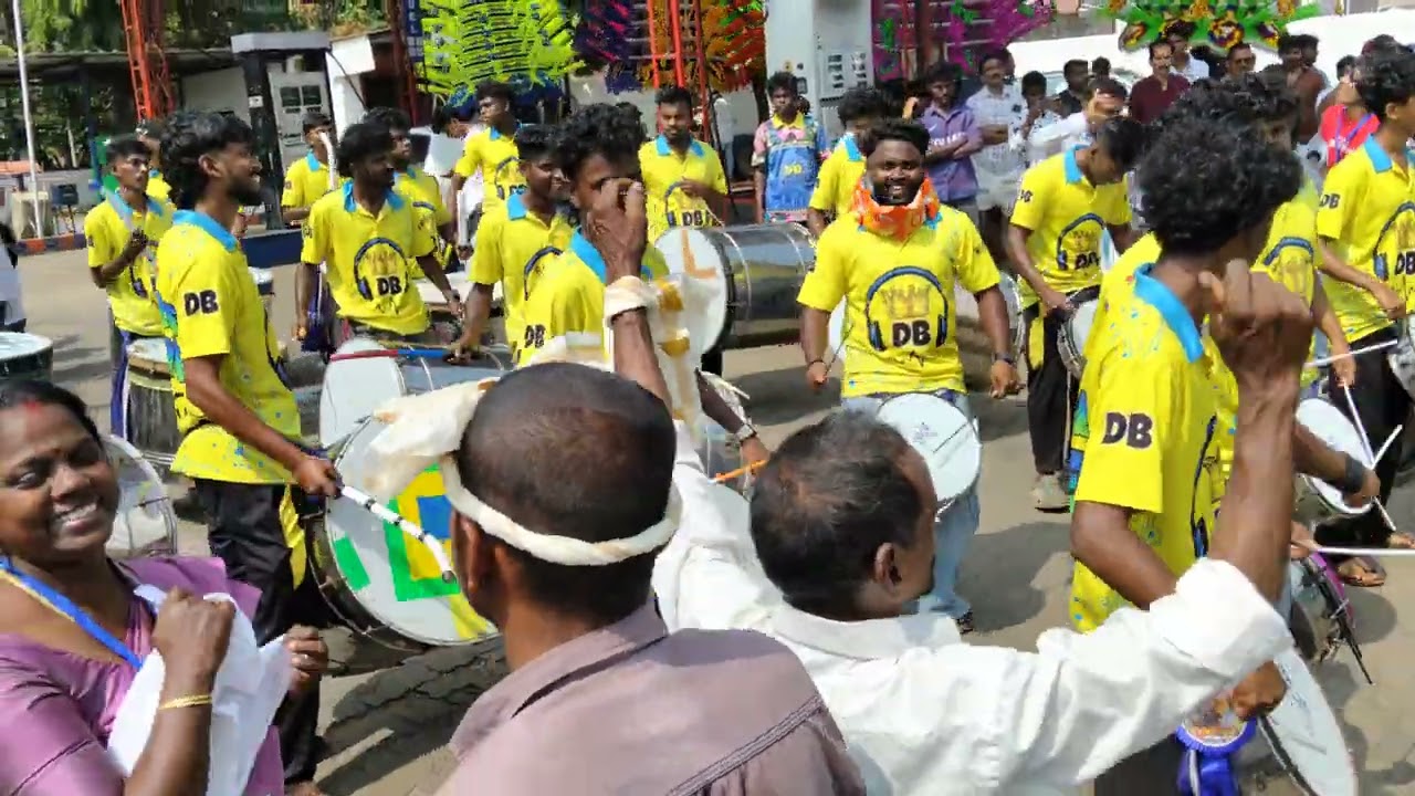 Fusion | Thakil & Nasik Dhol | രാമായണ കാറ്റേ | മുരിയാട് ഷഷ്‌ഠി 2025