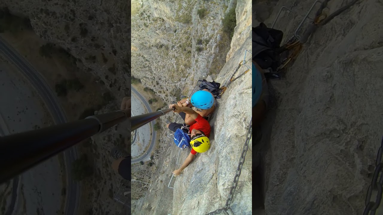 BANQUITO A 300m en la vía CORDATA LOS VADOS (MOTRIL) 