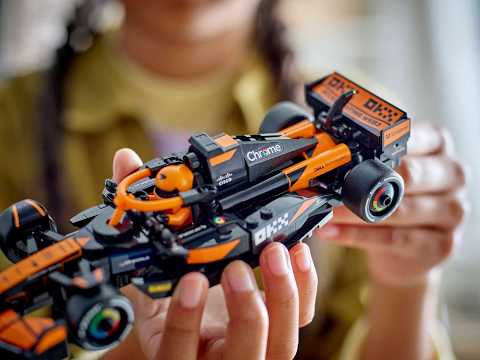 LEGO Speed Champions McLaren F1: Full Unboxing & Speed Build
