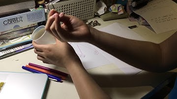 Alice figuring out 3Blue1Brown’s Coffee Mug Utilities puzzle (Bonus Alice video!)