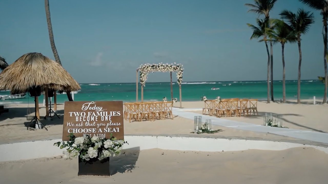 Dream Wedding at Kukua Restaurant | Punta Cana Beachfront Celebration