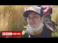 Venezuelan migrants travel through desert to reach Chile - BBC News