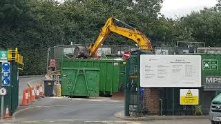 Jcb 360 Excavator Smashing Wood Into Skips At Veolia Tip Nottinghamshire
