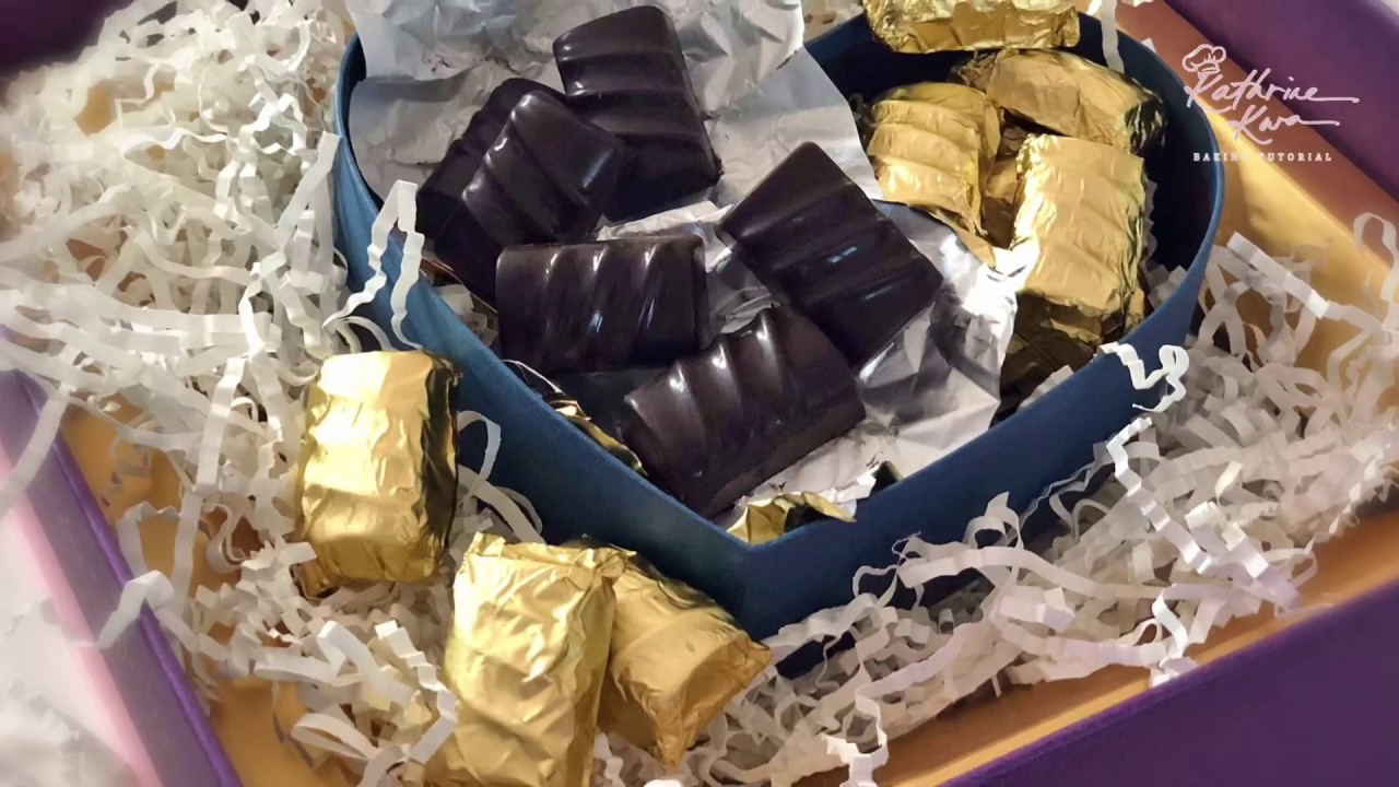 Homemade Chocolate With Nuts 果仁巧克力