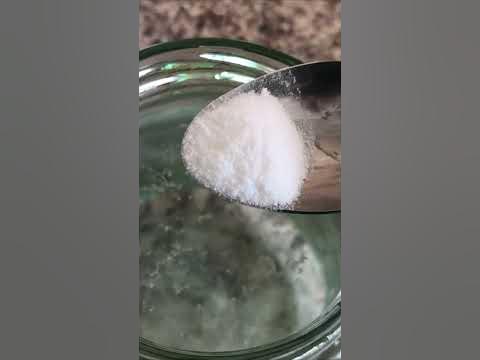 Первая подкормка рассады перцев. - YouTube