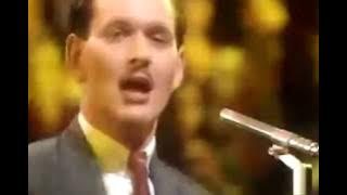 Modern      Romance    --     Ay   Ay    Ay   Ay    Moosey   Video   HQ