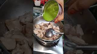 #aaj main banai# hun Chicken aur #methi #mix karke 😘😘😘😘