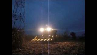 Moisson de mais 2011 avec une New Holland CR9060 et une Case IH Axial Flow 2388