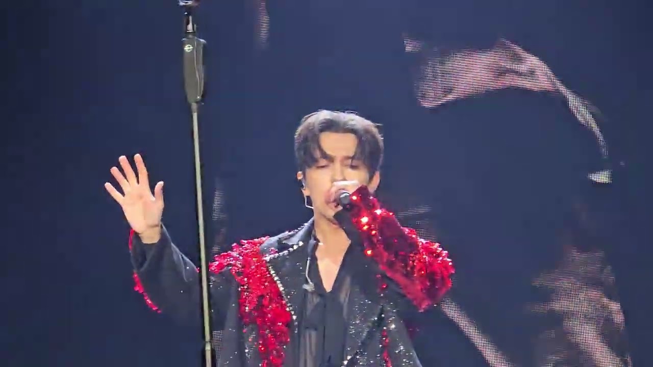 Dimash   The Story of one Sky, 14 11 25 Berlin (fancam)