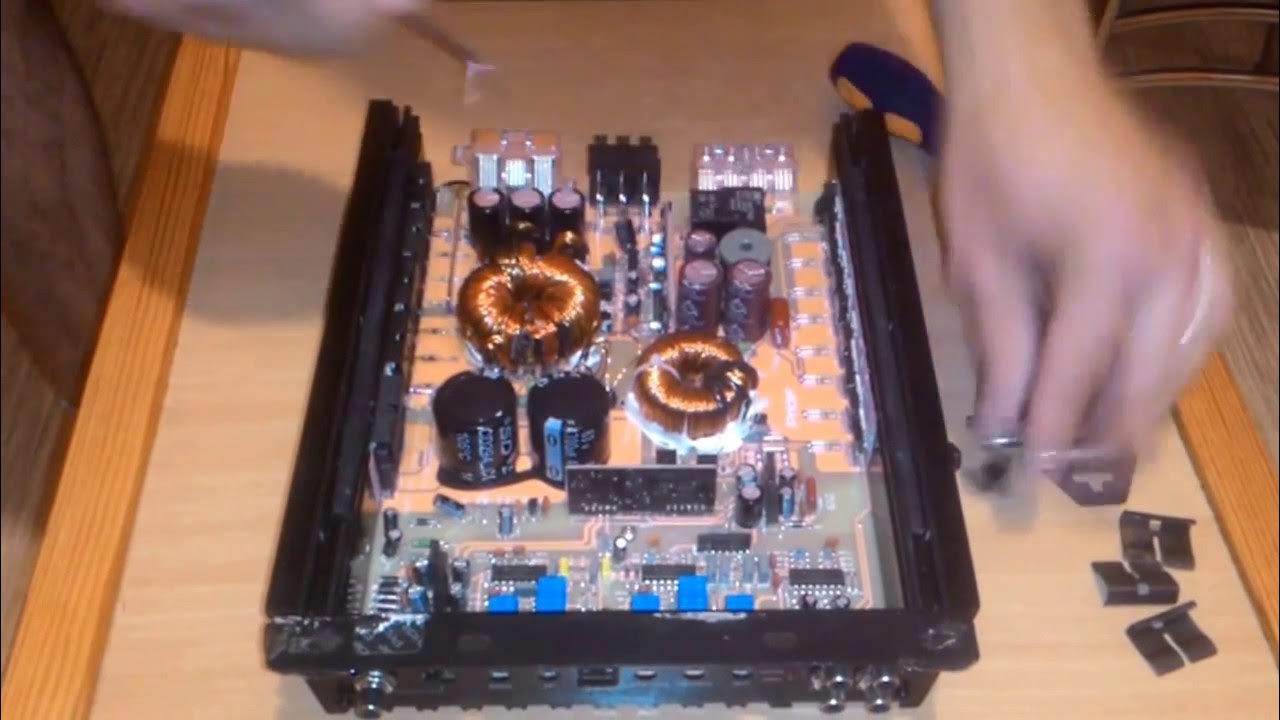 Замена усилителя Bang & Olufsen, снятие защиты компонентов Audi Q7 (1G), 3 л,