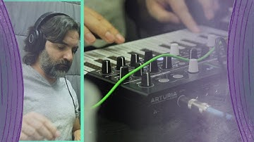 Loop session with the Arturia microfreak, Boss RC-202 and PO-33