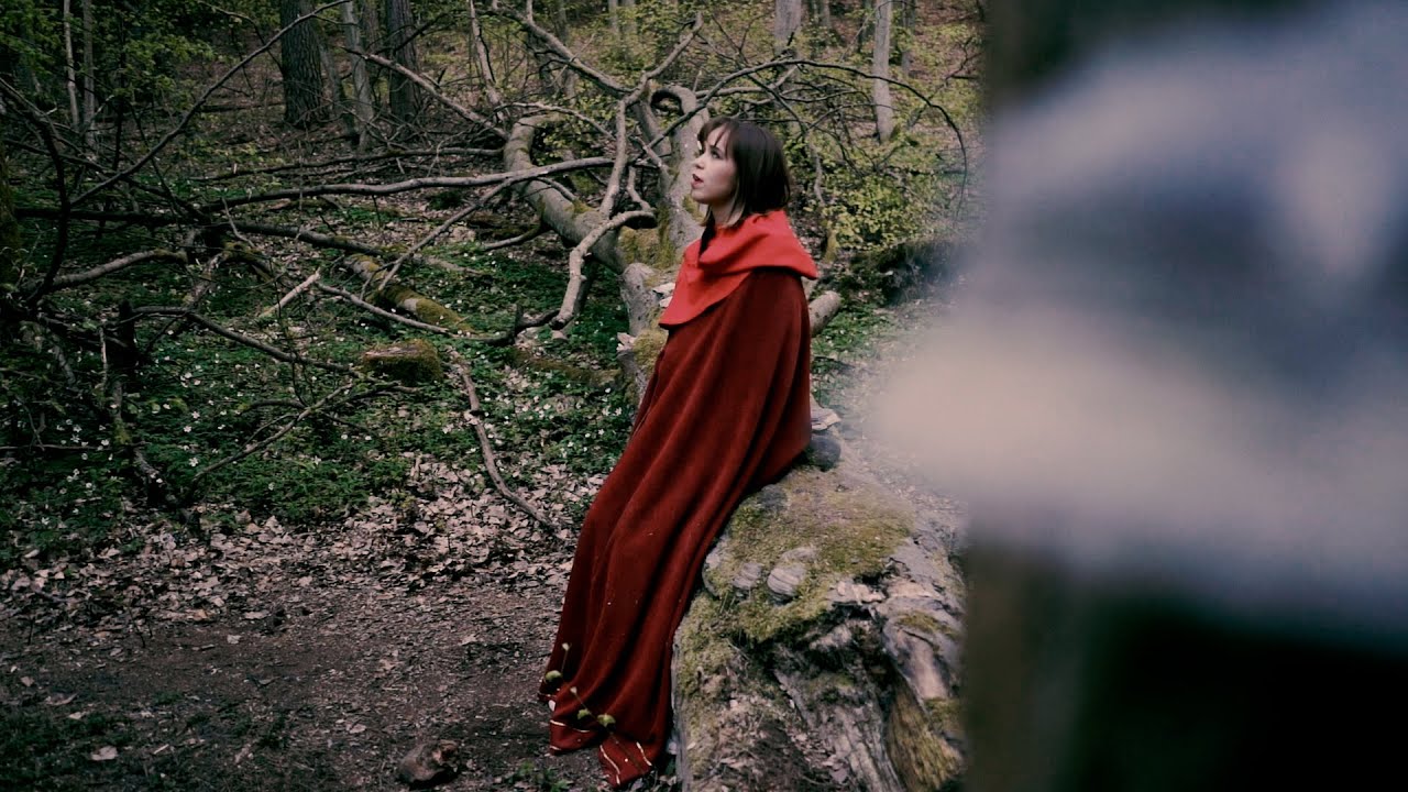 Guarda Emi Lepa - Dama Chaosu (Official Music Video) su YouTube Guarda Emi Lepa - Dama Chaosu (Official Music Video) su YouTube