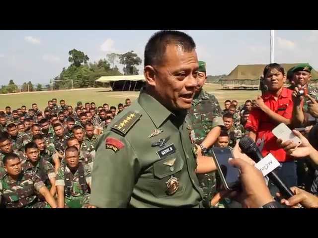 (23/9/14)Pasca penembakan anggota TNI, Kasad motivasi Prajurit YONIF 134/TS DI BATAM class=
