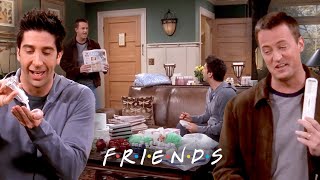 Chandler & Ross Load Up on Hotel Amenities | Friends