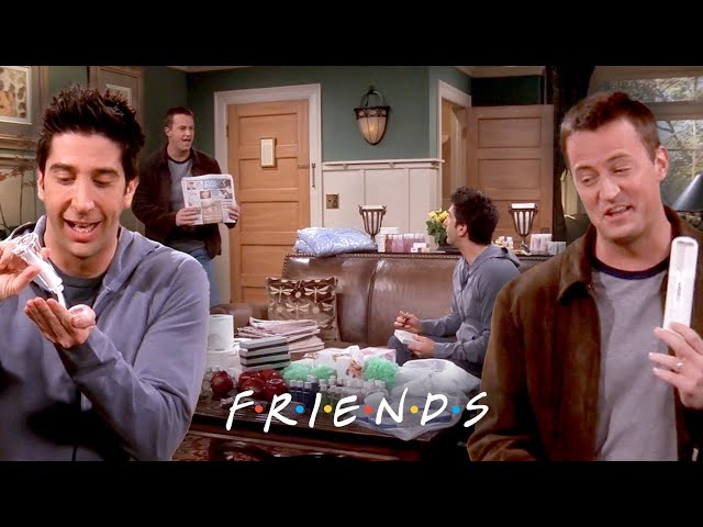 Friends - Chandler and Ross Enjoy Hotel Gifts