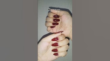 flexing my affordable presson nails #pressonnails #presson #nails https://vt.tiktok.com/ZSUXbJ2GX/