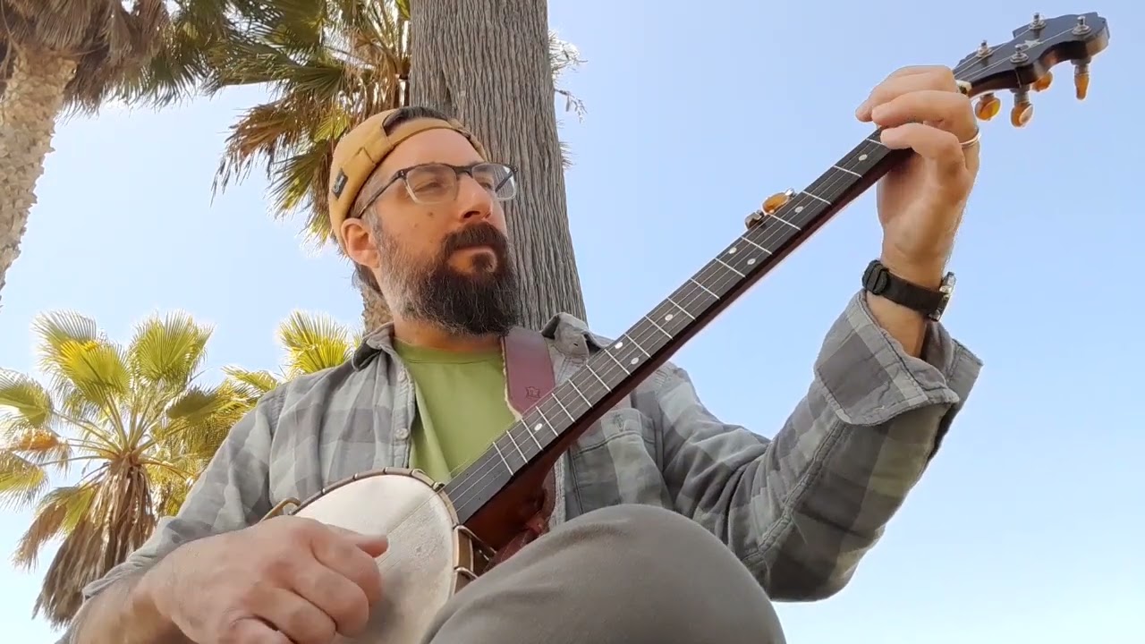 Regardez Big Sciota at Santa Monica Beach - Clawhammer Banjo sur YouTube Regardez Big Sciota at Santa Monica Beach - Clawhammer Banjo sur YouTube