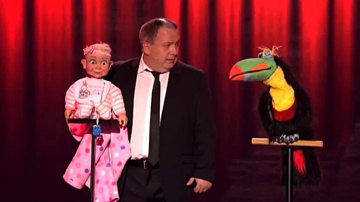 Australia's Got Talent 2013 | Finals | Darren Carr...