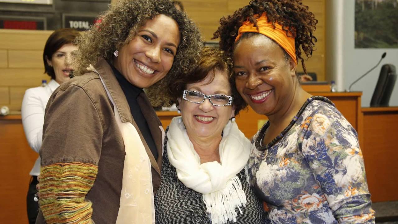 camera iphone 8 plus apk Voluntarios