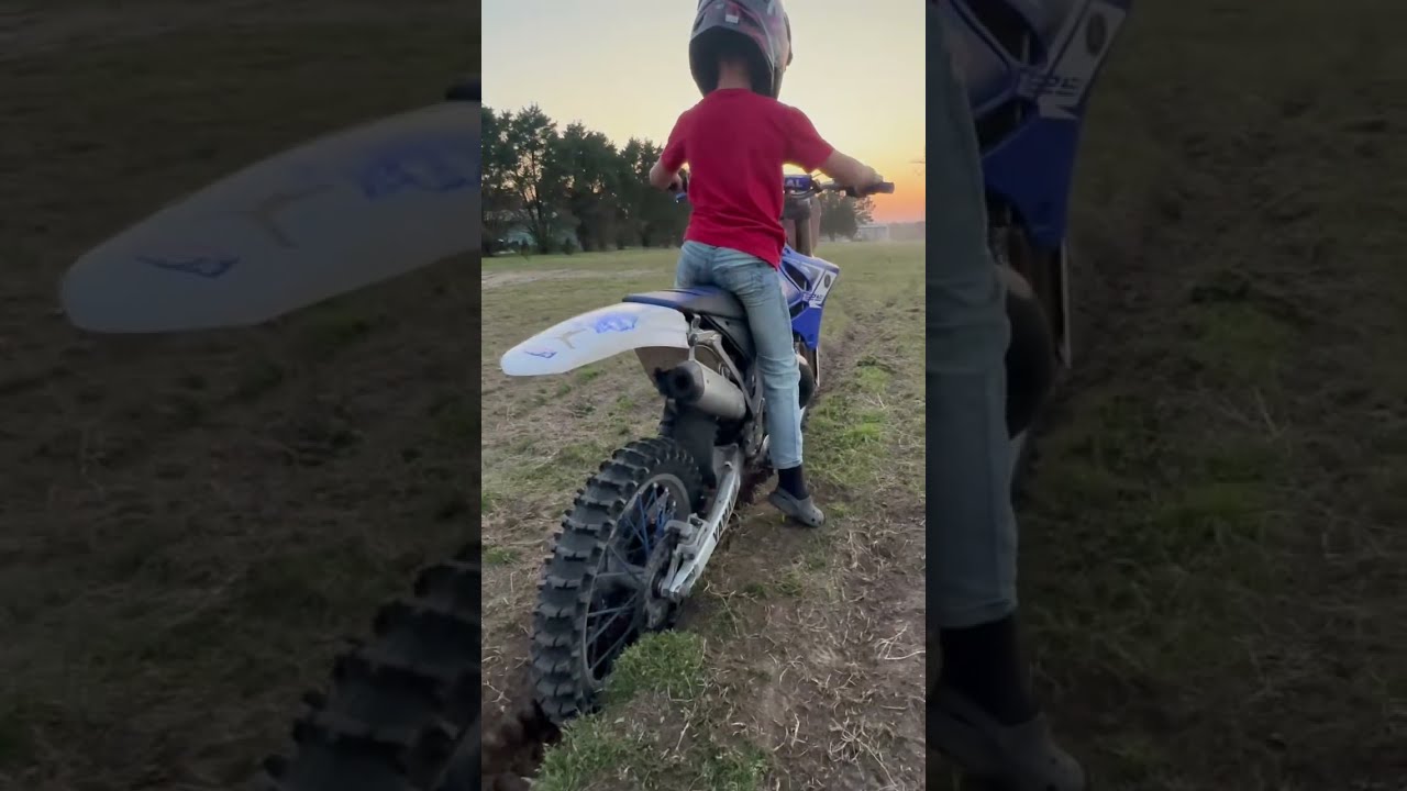 9year Old Start A Yz125 And Rode It 