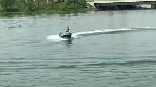 Unleash the Power of the Electric Mini Jet Boat – Thrill Your Watersports Adventure! Hoverstar Mini Jet Boat