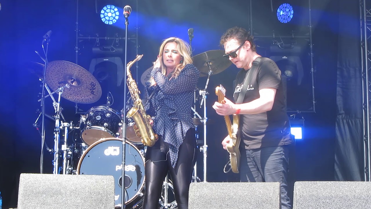 Candy Dulfer Bevrijdingsfestival Den Haag 05/05/2018 YouTube