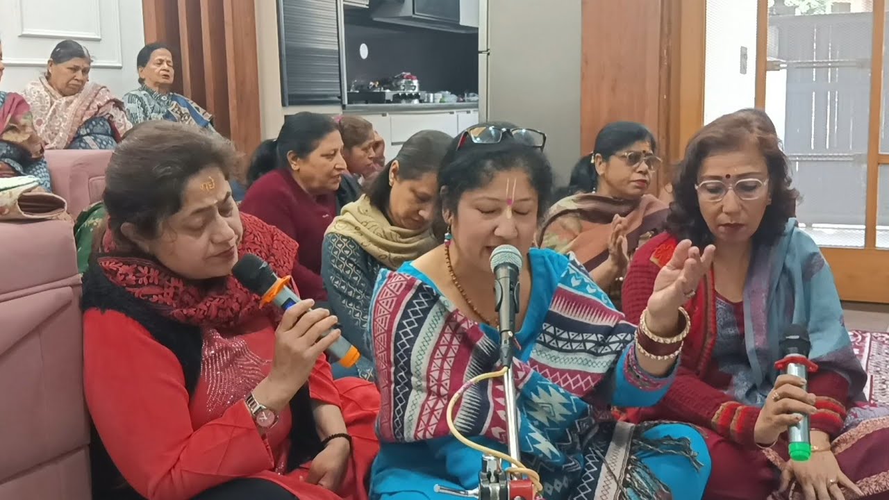 Dena ho to dijiye janam janam ka saath.