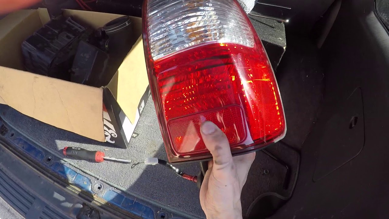 4runner sr5 off road 4Runner 01+ Tail Light Swap