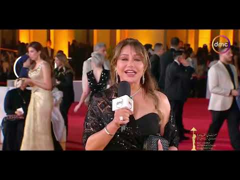 كل ما تكبر تحلو الفنانة ليلى علوي في حفل ختام مهرجان القاهرة السينمائي