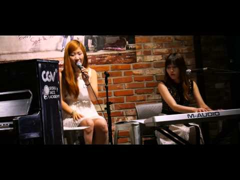 2015.8.15 Cielo & 혜현- 저녁안부 (여의도 CGV 버스킹)