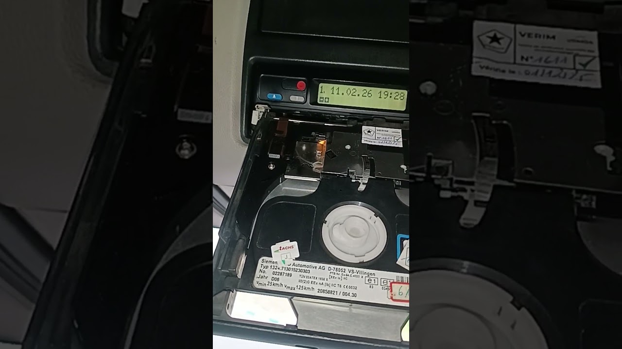 كفاش تريكل الساعة في الشاحنة الموشار السرعة