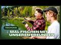 Wir nehmen unsere Freunde das erste Mal zum Angeln und sie fangen gleich ihren ersten Fisch! 😱🎣