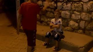 Mahalleye gelip RACON kesti ve ortalığı karıştıran Mardinli çocuk (can yakıcı )
