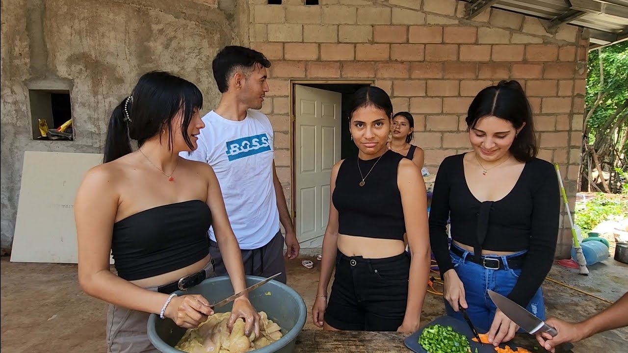 Estamos de fiesta con todas las muchachas del equipo